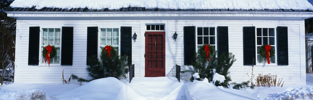 house-christmas-card